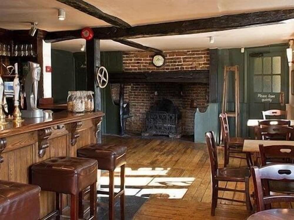 The Greyhound Inn Aldbury