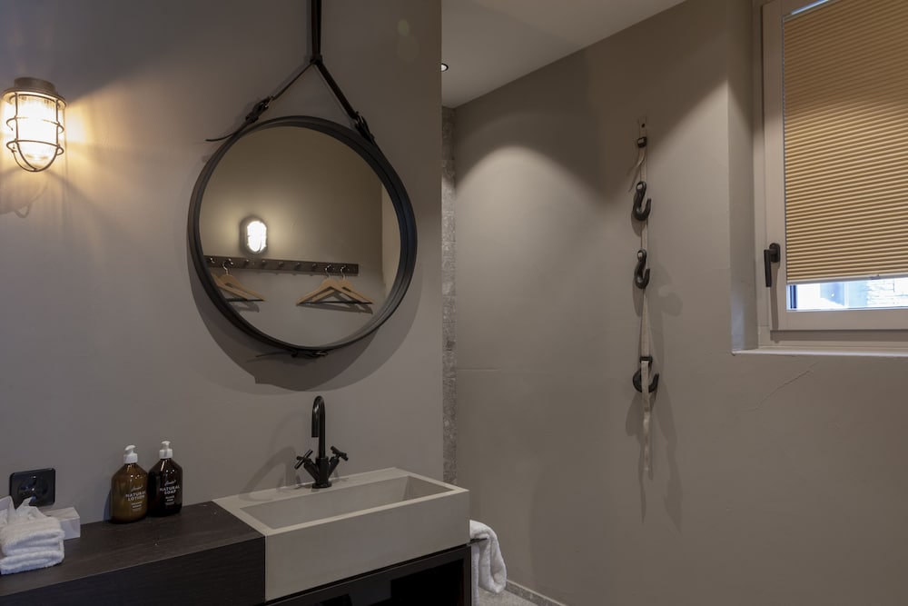 Nomad Lodge & Spa by CERVO