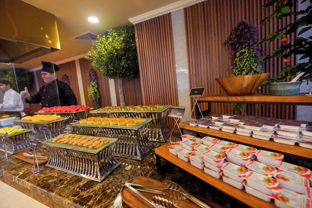 Grand Villaggio Hotel Abu Dhabi
