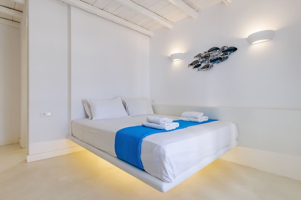 Evlalia Studios & Villas