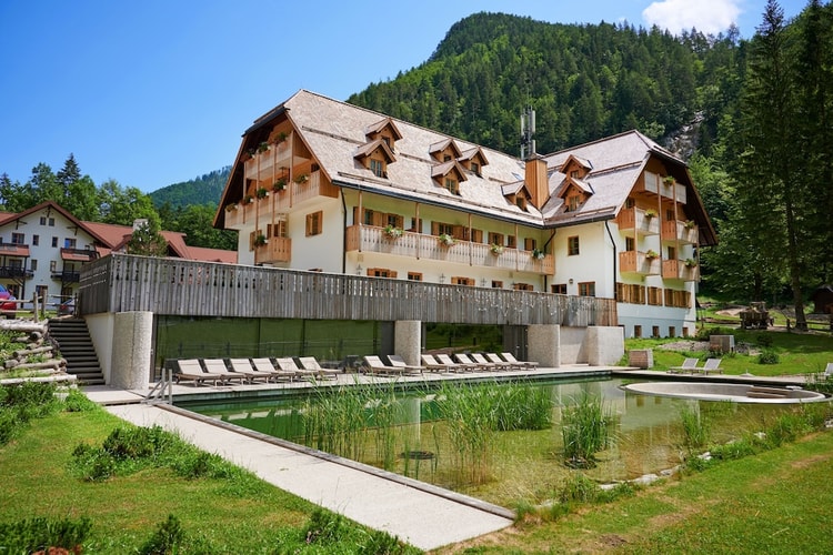 hotel image 0