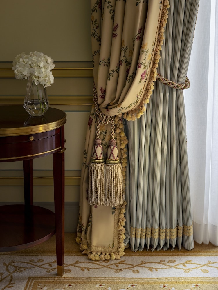 Ritz Paris