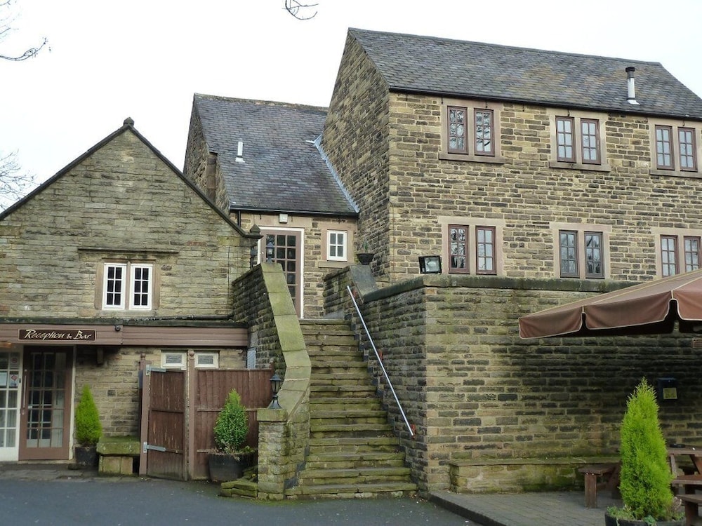 The Manor House