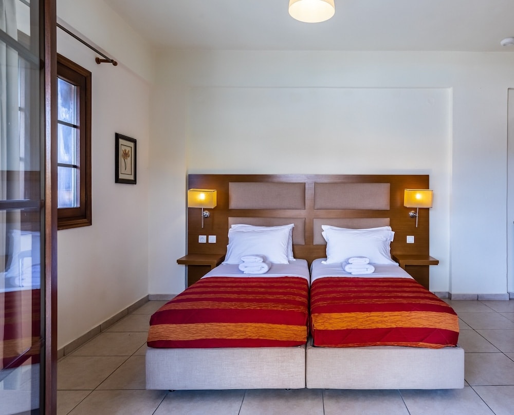 Skopelos Holidays Hotel & Spa