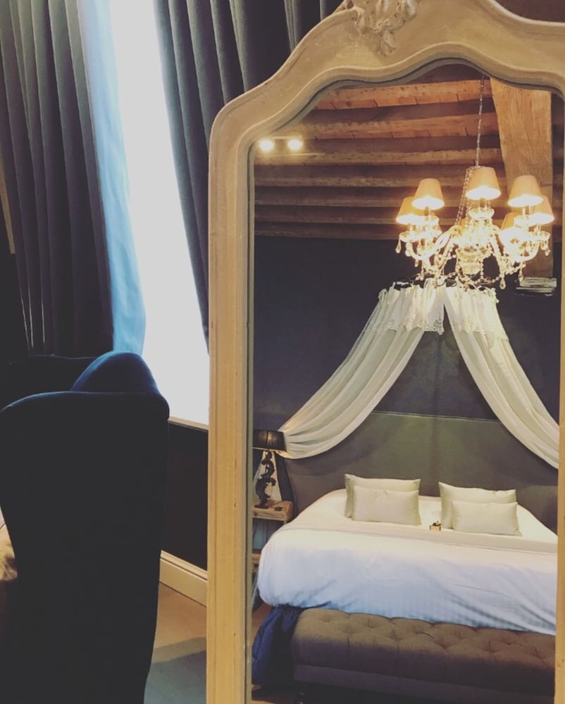 Hotel de Castillion