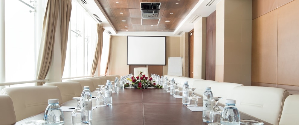 meeting & event spaces