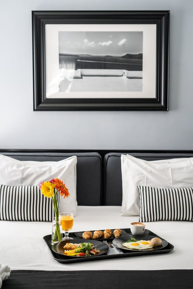 Athenian Riviera Hotel & Suites