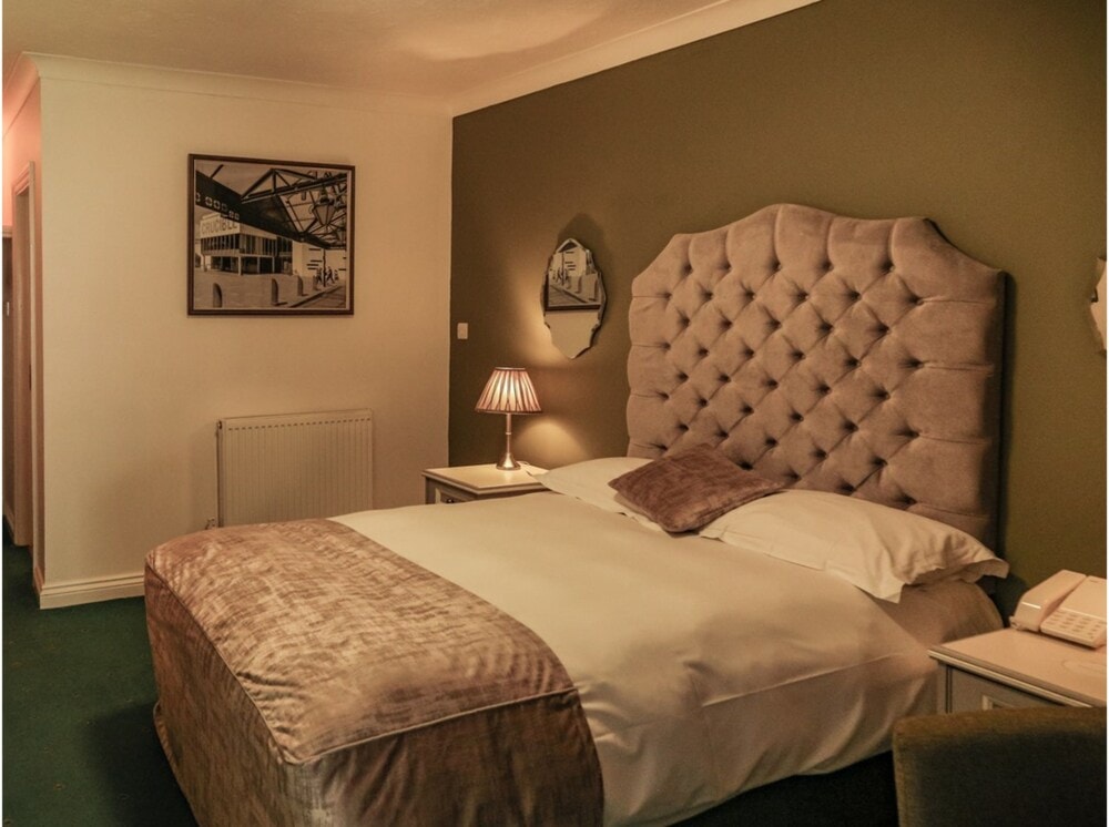The Garrison Hotel
