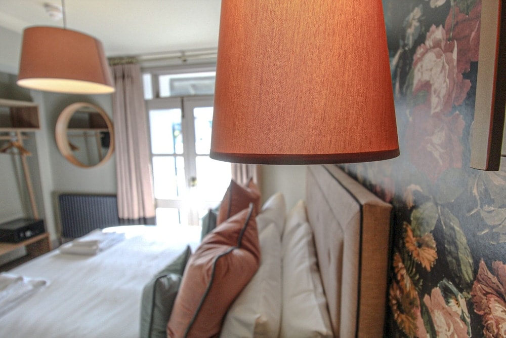 Pooley Bridge Inn