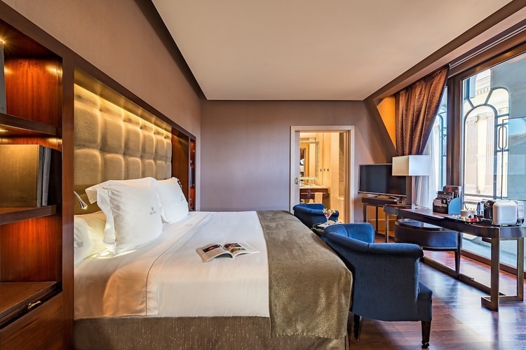hotel image 0