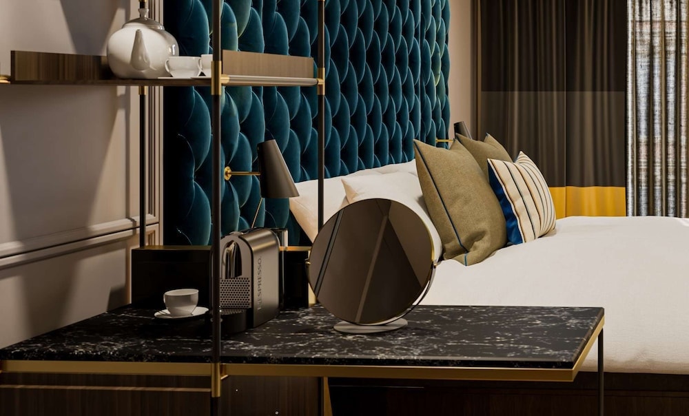 The Guardsman Hotel and Residences
