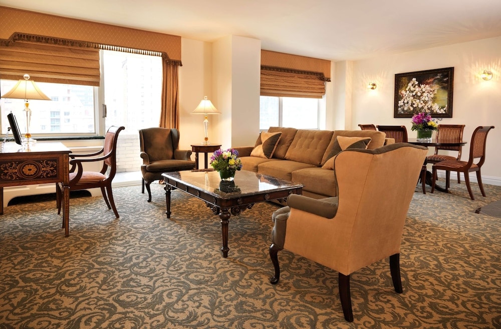 The Kimberly Hotel