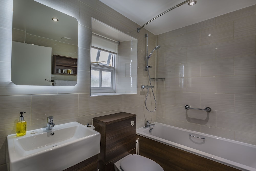 The White Hart Royal Hotel, Moreton-in-Marsh