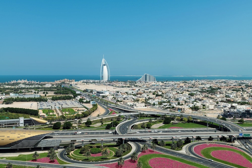 Sheraton Mall of the Emirates Hotel, Dubai