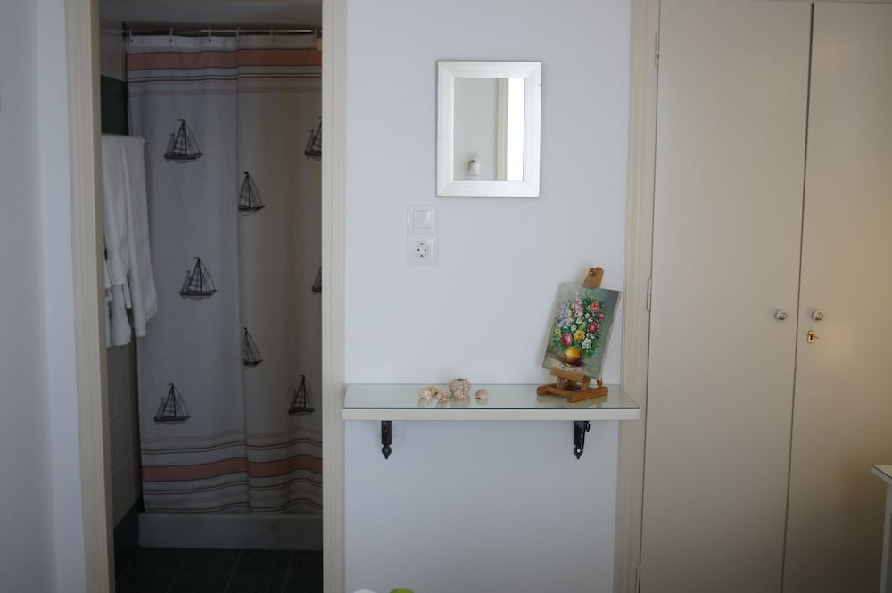 Cyclades Hotel