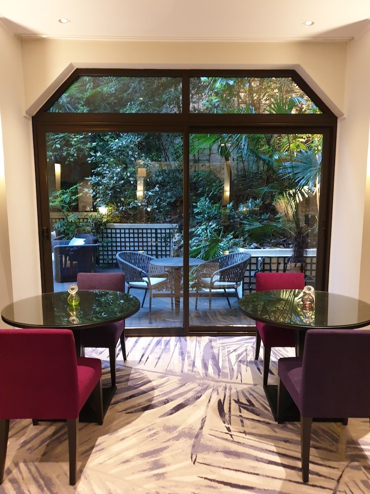 Hôtel Garden Elysées