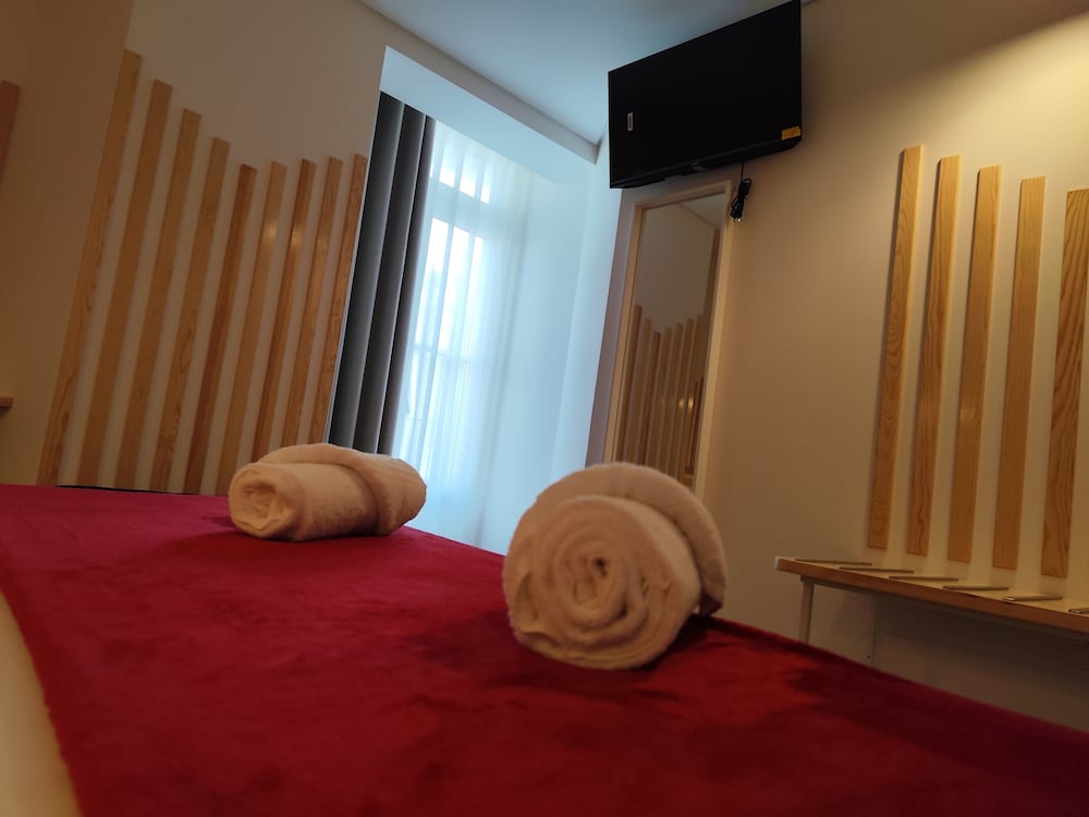 Bacalhoeiros 125 Hotel