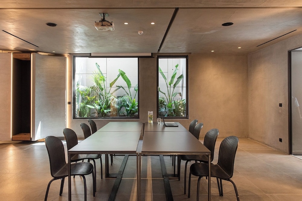 Pilot Amphora Boutique Hotel - Adults Only