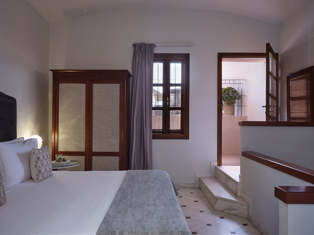 Casa Delfino Hotel & Spa