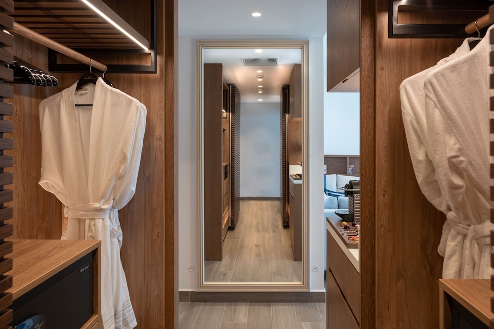 Nana Princess Suites, Villas & Spa