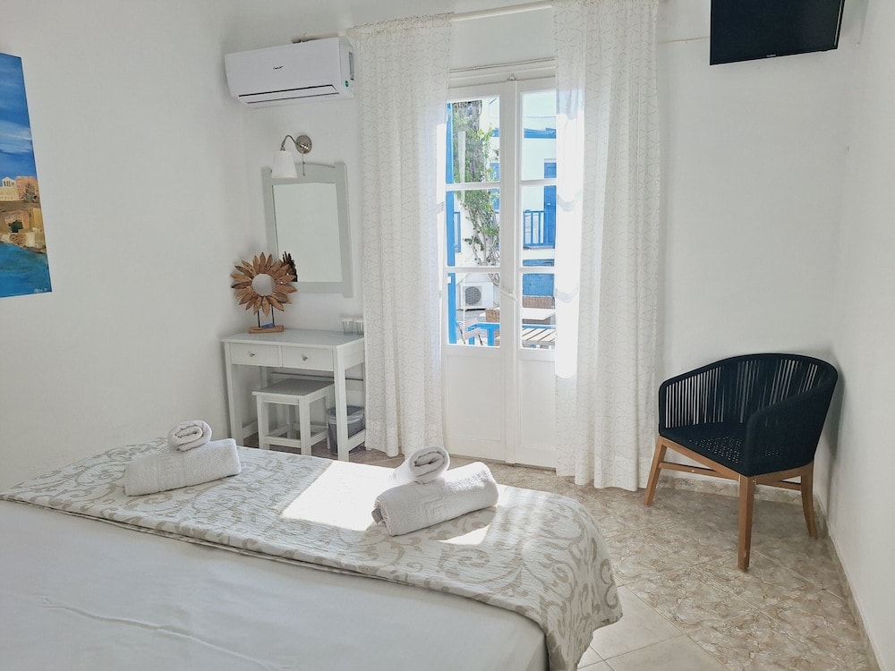 Evi Evan Hotel