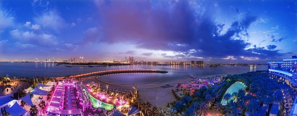 Rixos The Palm Hotel & Suites
