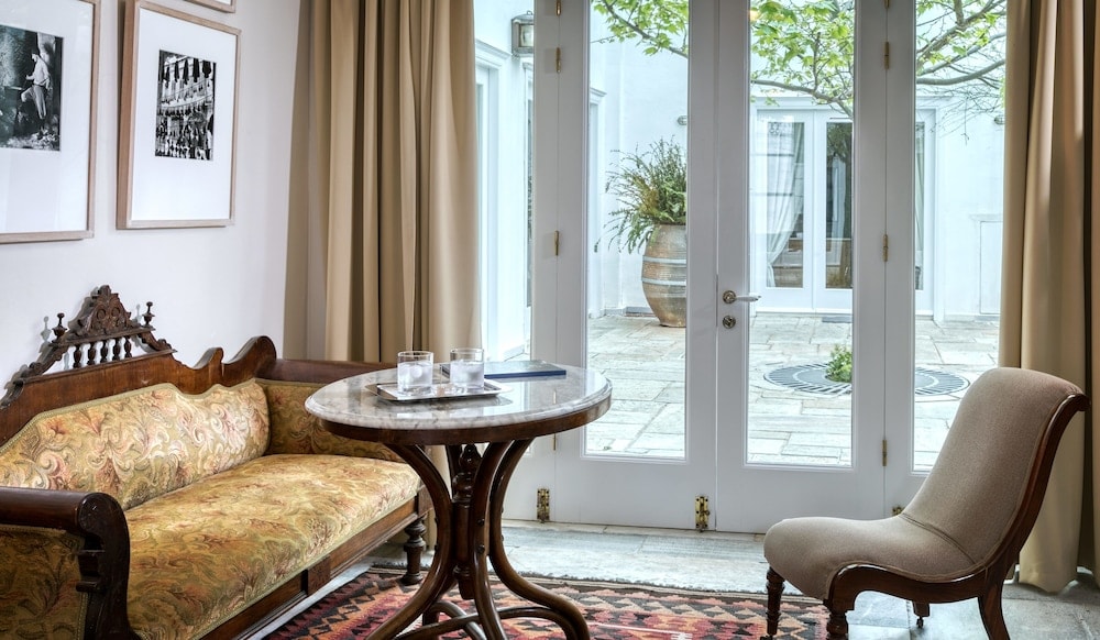 Leto Hotel