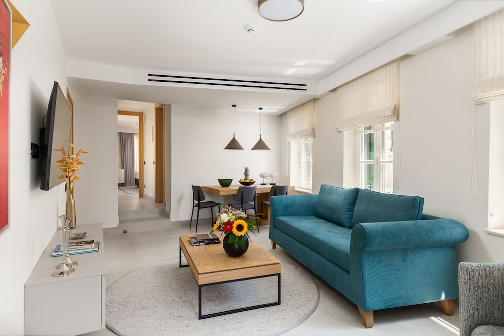 New York Luxury Suites