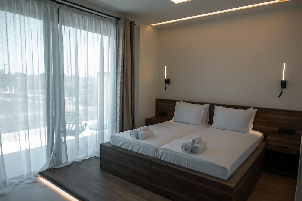 Salt Boutique Hotel