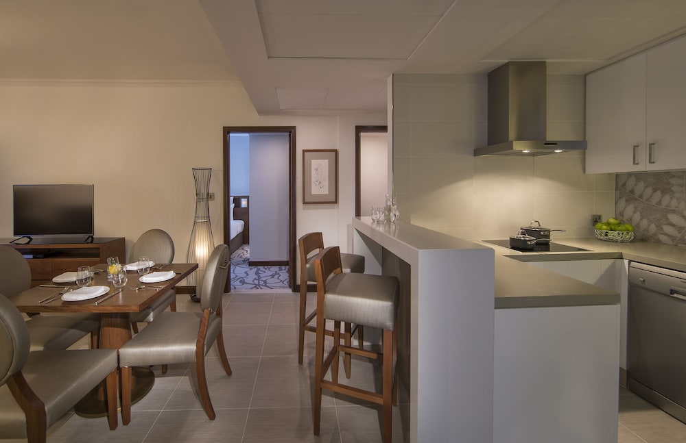Pullman Dubai Creek City Centre Residences