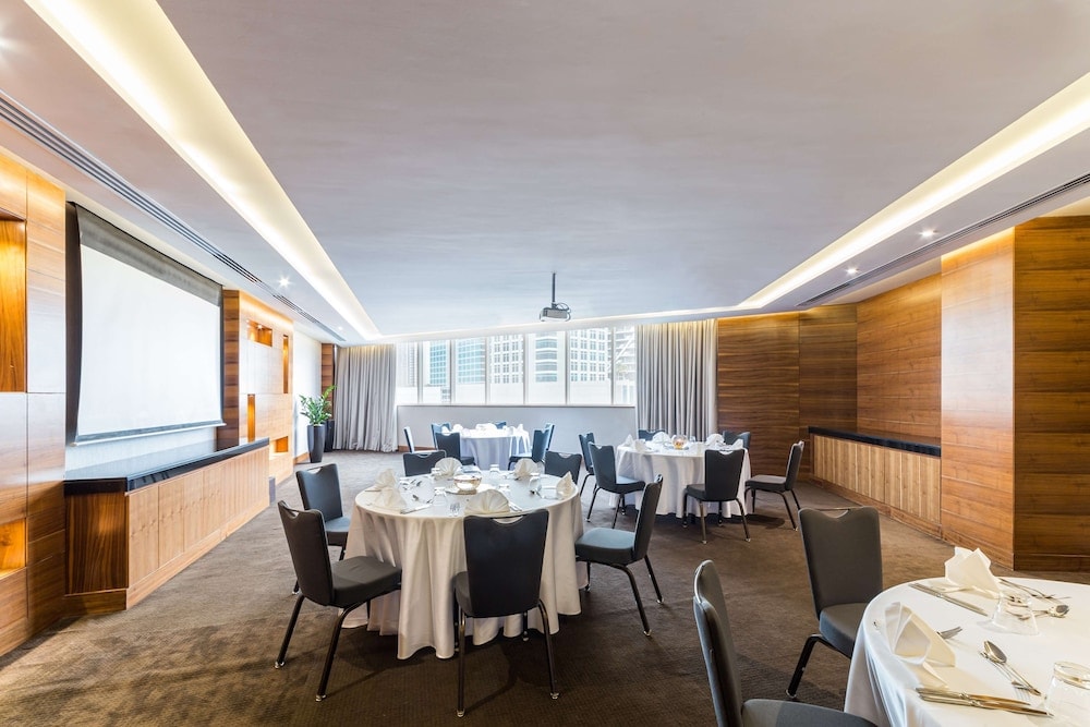 Radisson Blu Hotel Dubai Waterfront