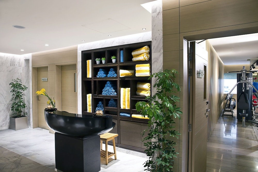 Grayton Hotel Dubai