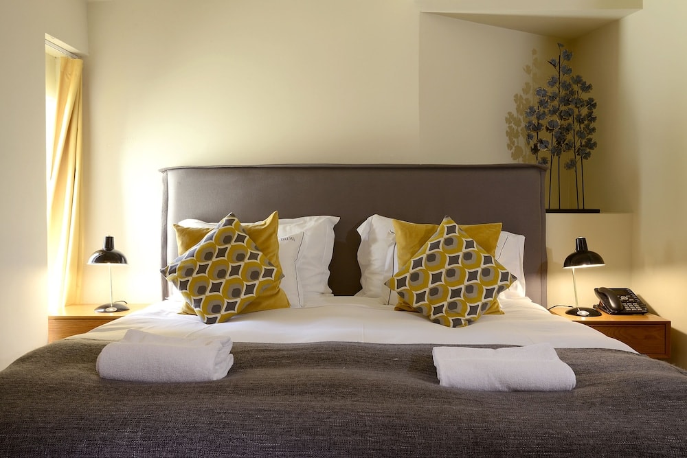 Dalma Old Town Suites