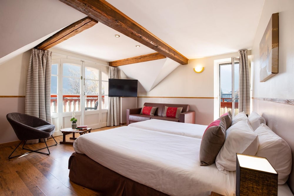 Chalet Hôtel La Sapinière