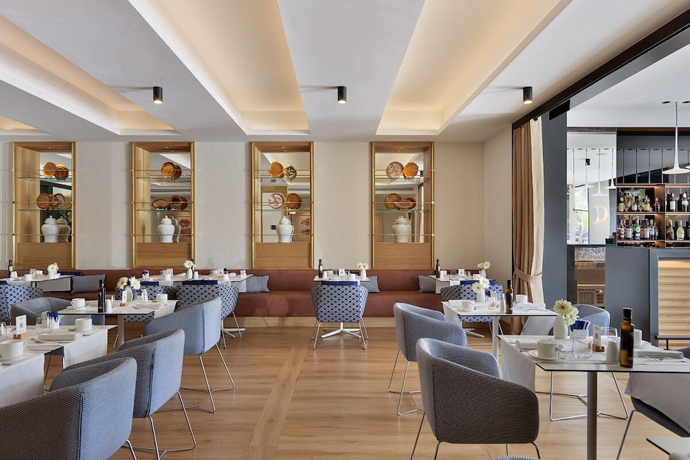 H10 Port Vell