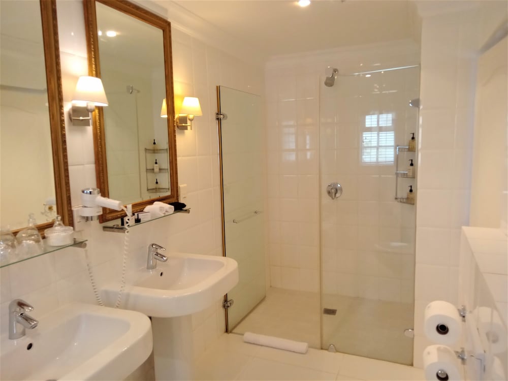 The Andros Deluxe Boutique Hotel