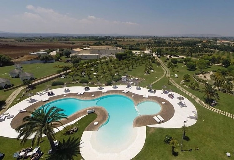hotel image 0
