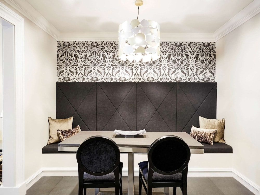 The Sebel Melbourne Flinders Lane
