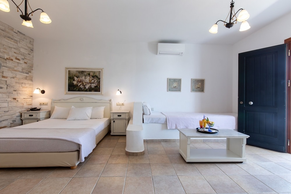 Plaza Beach Hotel