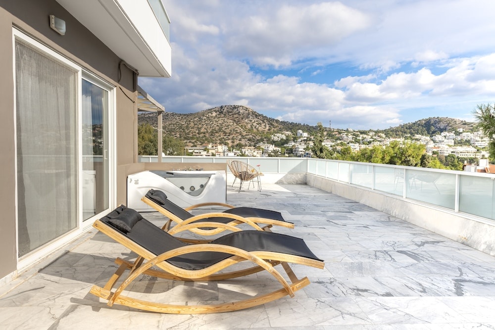 Athenian Riviera Hotel & Suites