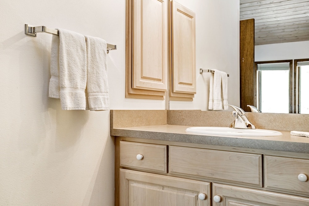 Woodbridge Condos by Snowmass Vacations