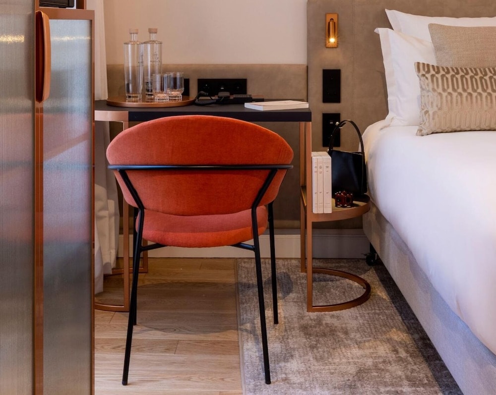 Alberte Hotel