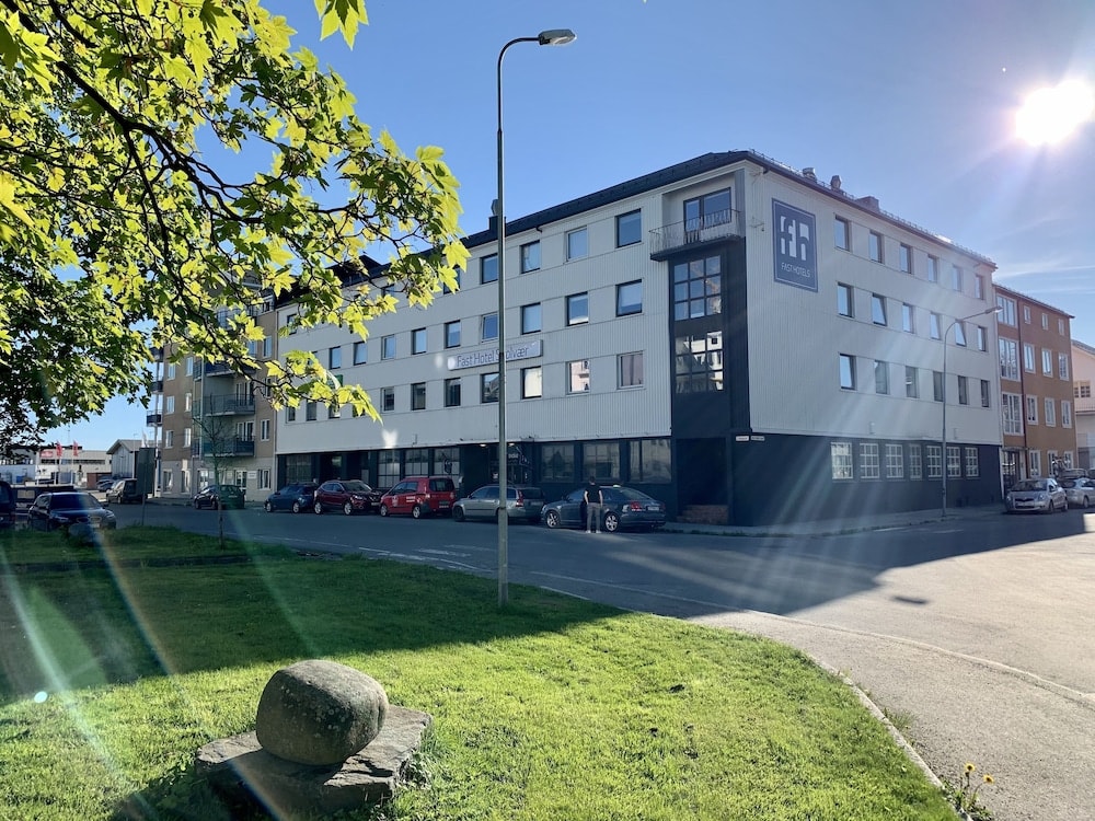 Fast Hotel Svolvær