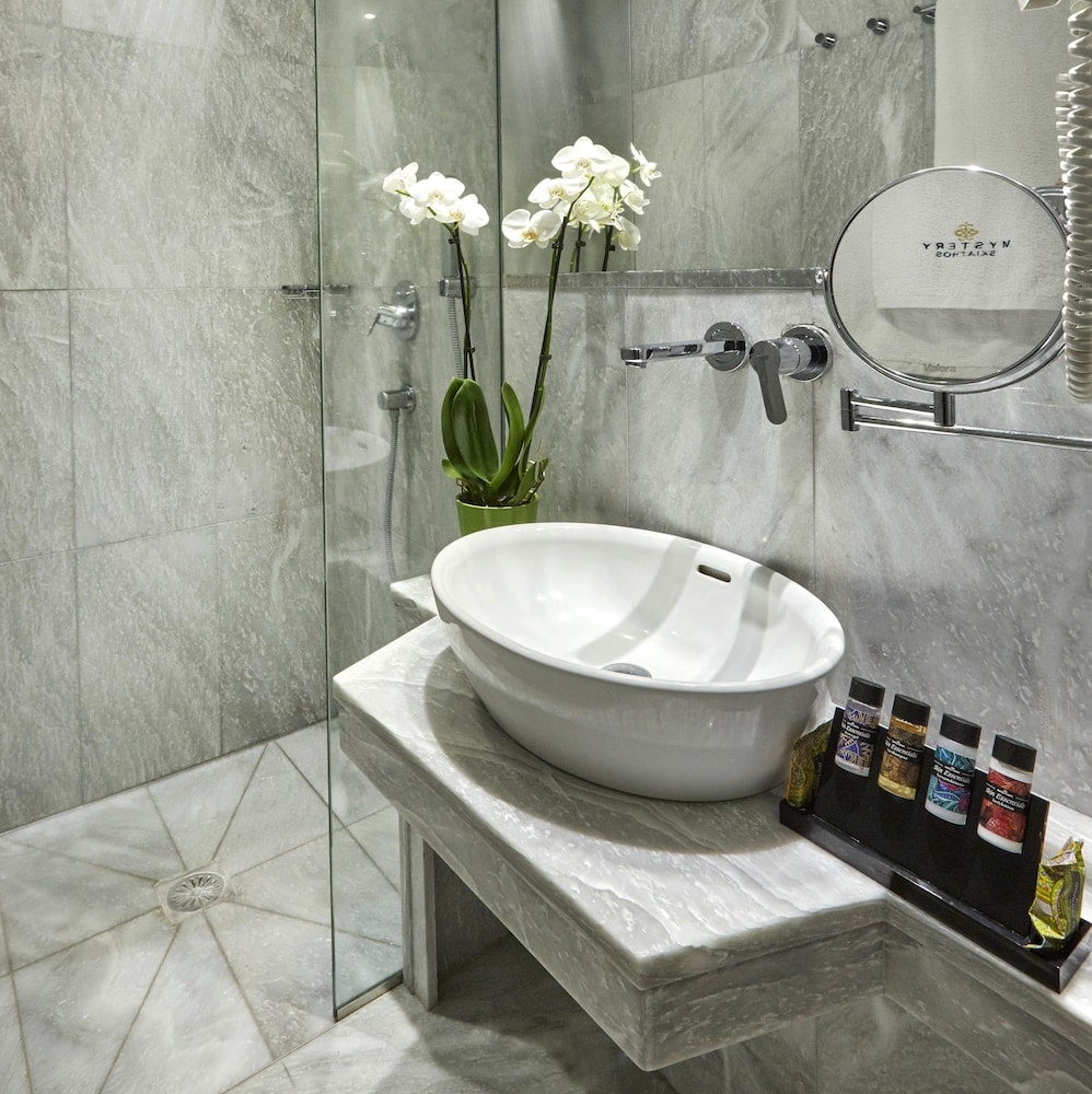 Mystery Skiathos Luxury Residence