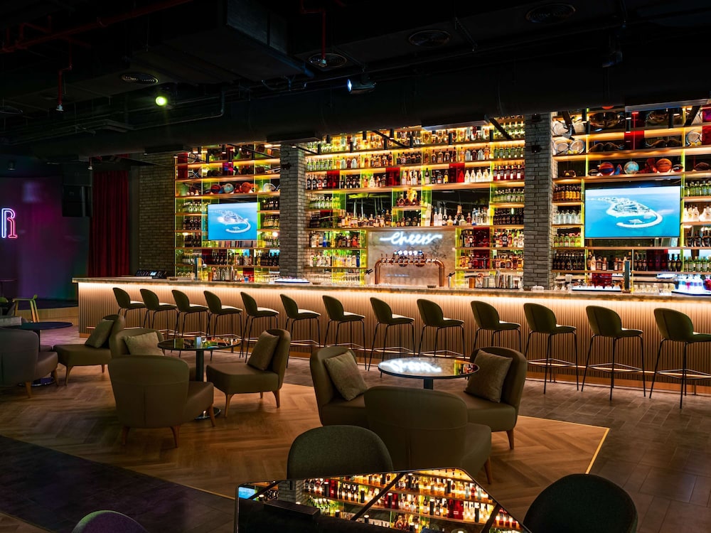 Rixos The Palm Hotel & Suites