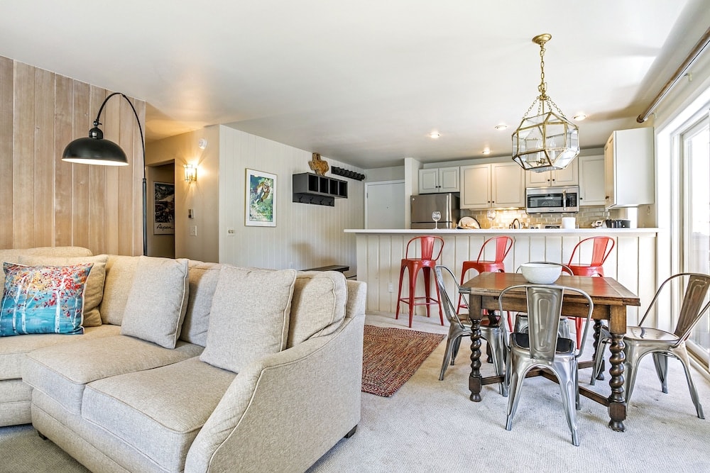 Woodbridge Condos by Snowmass Vacations