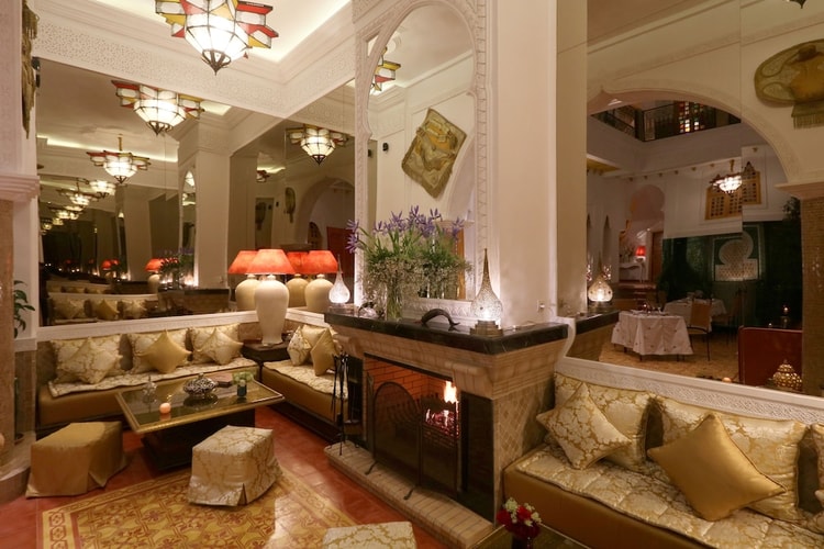 lounge