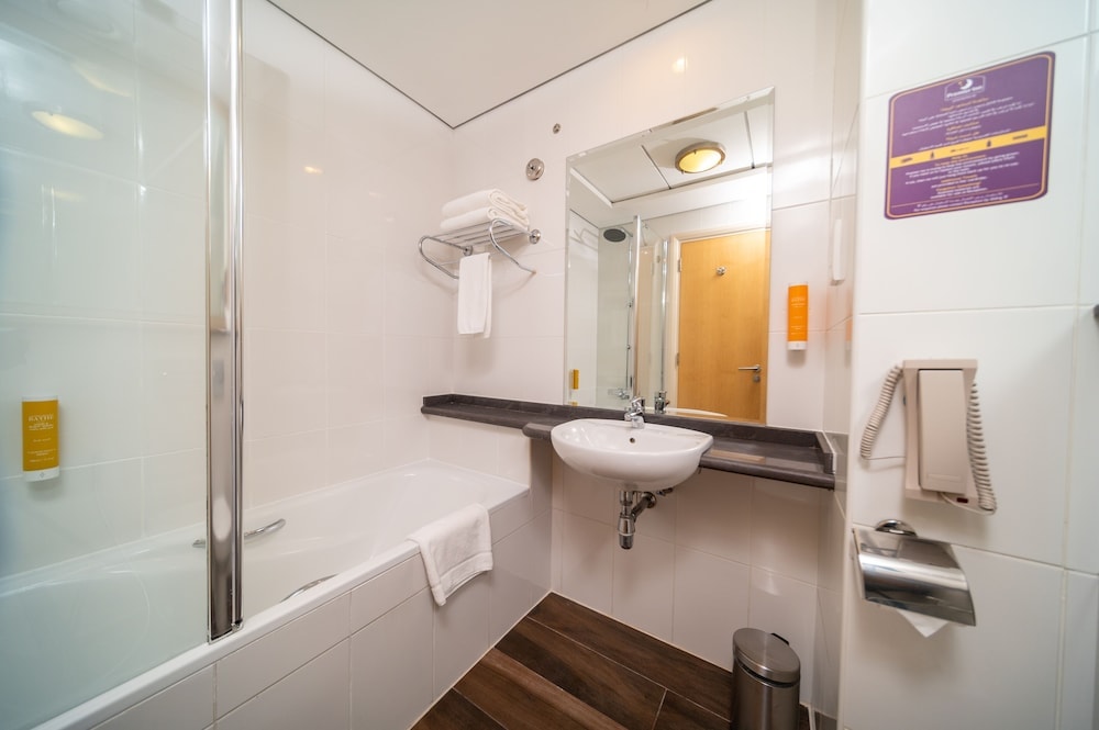 Premier Inn Dubai International Airport