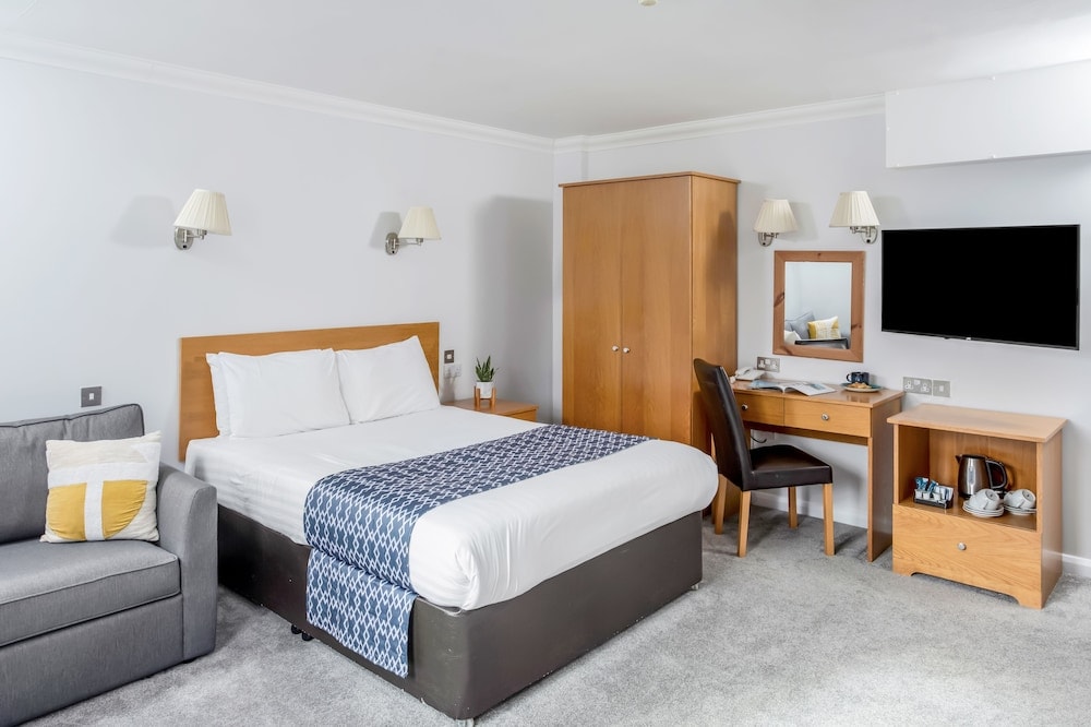 Kilbirnie Hotel