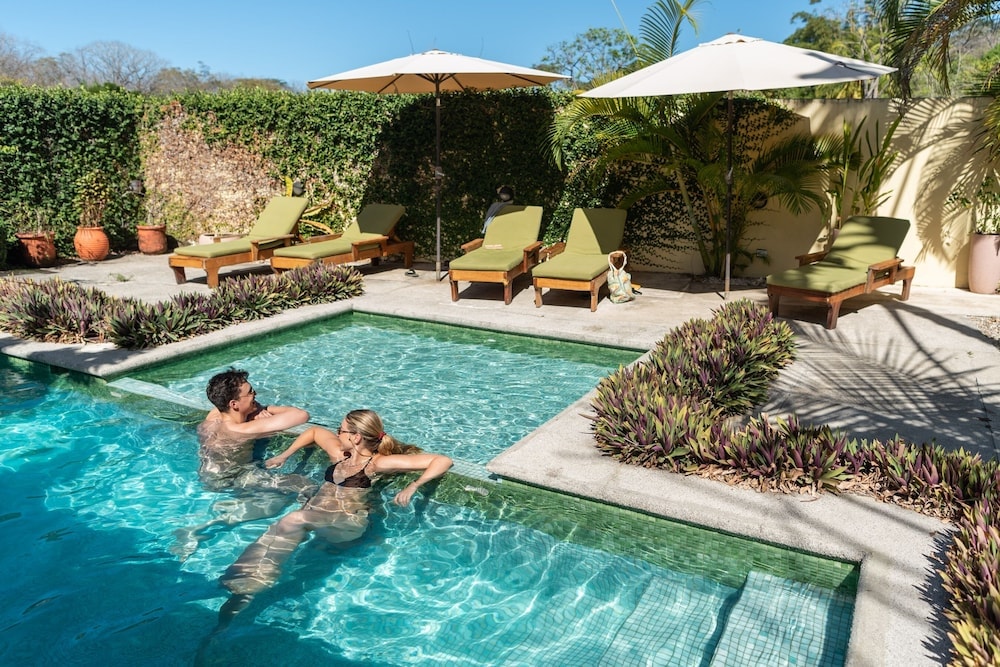 Nautilus Surf & Yoga Villas Santa Teresa, Cóbano, Costa Rica